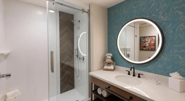 Двухместный номер Standard Hotel Indigo Tulsa DWTN - Entertainment Area by IHG