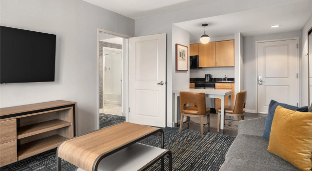 Двухместный люкс c 1 комнатой Homewood Suites by Hilton Newtown - Langhorne, PA