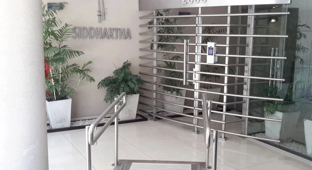 Apart 5 Estrellas   Limpieza/gym/sauna/piscina, Rezerwuj Hotel Hotele w Nunez z parkingiem, Parking