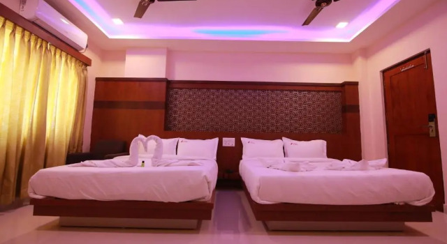 Люкс Deluxe Hotel Apple Suites