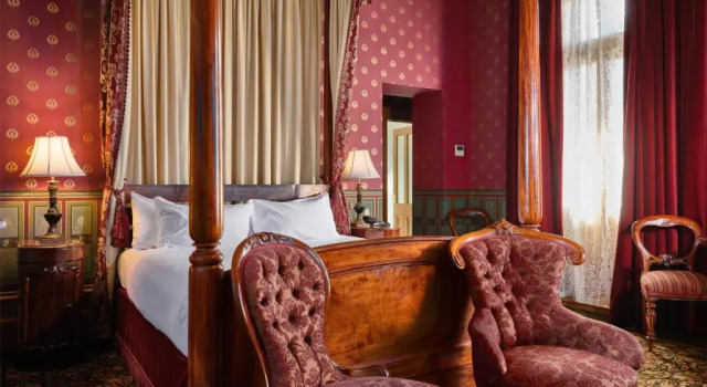 Люкс Royal Craigs Royal Hotel