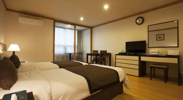 Paradise Bound Hotel & Resort
