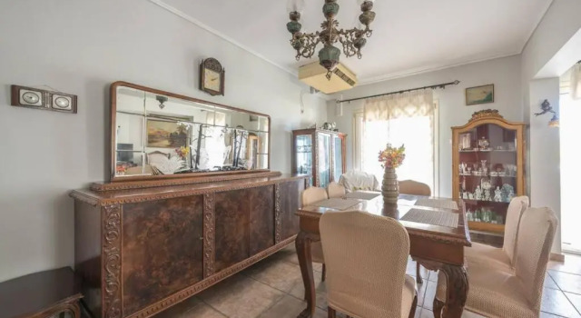 Seaside 2BR apartment in Varkiza 2mins walk from beach