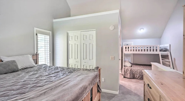 Апартаменты Ellicottville Townhome ~ Half Mi to Slopes!