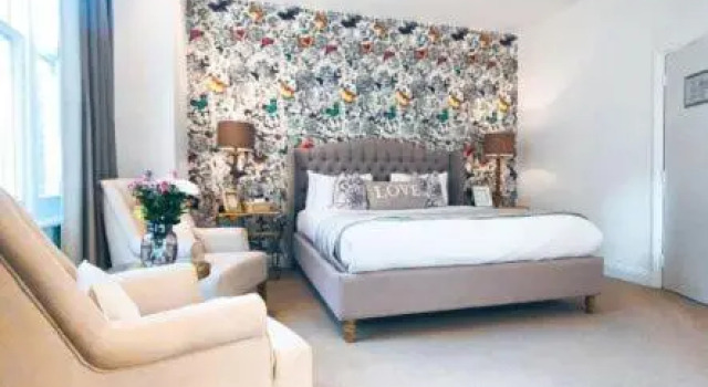 Yhden hengen Sviitti Orchid Hotel