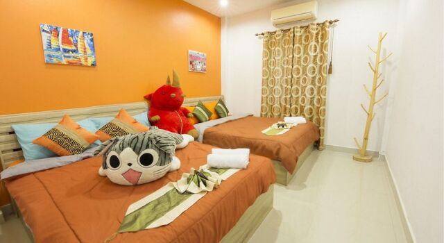 Baan Jing Jai HuaHin Pool Villa, Забронировать Вилла Отели Хуахин 3 звезды, рядом с Baan Sillapin Artists' Village, 3*