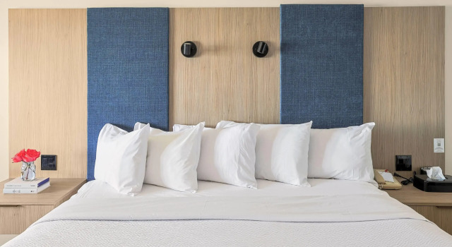 The Jordan Ramada by Wyndham, Varaa Hotelli  
