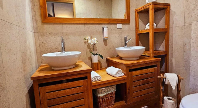 Двухместный люкс Au Refuge Des 3 Ours - Chambres dhôtes et cabanes