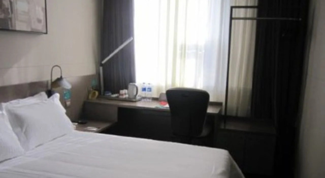 Jinjiang Inn Select Dalian Youhao Square, Book Hotel Billige hoteller i Liaoning