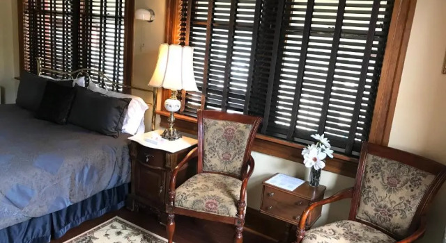 Cripple Creek Hospitality House, Book Hotel Cripple Creek Colorado