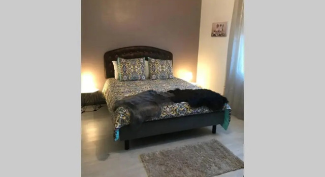 Коттедж Villa Lilly 2 piscine et jardin privé 8 chambres