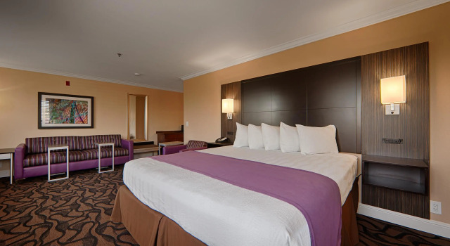 Двухместный люкс Best Western Plus Airport Plaza
