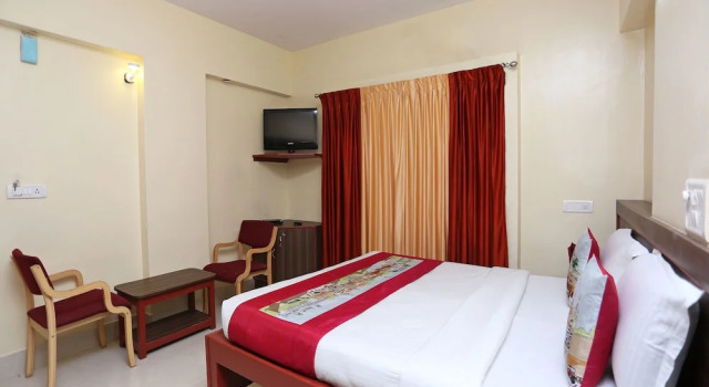 Vyshak International Hotel