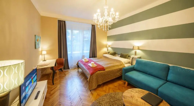 Апартаменты Old Town - 2 room Apartment with balcony Dlouhá