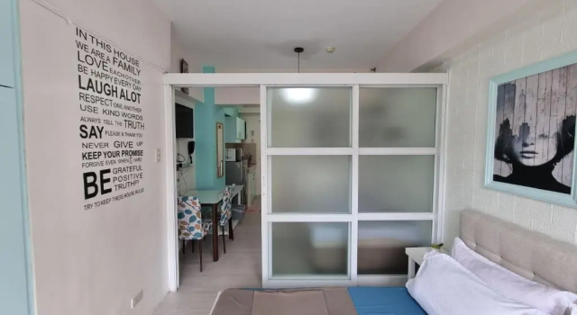 4 pax Tagaytay Prime Staycation WIFI NETFLIX and light cooking FREE VIEWDECK, Rezervovat Hotel Hotely v Tagaytay s parkováním, Parkování
