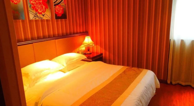 Heyuan Hotel, Rezervovat Hotel Nan-jang Henan