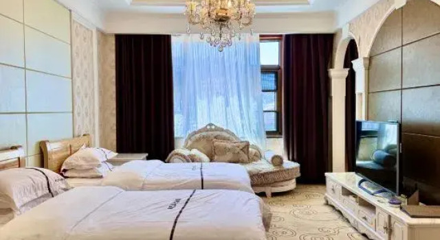 Suite hide bdr hotel
