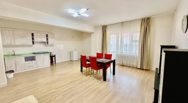 Апартаменты Deluxe с балконом и с видом на город Negdelchin Hotel & Service Apartment