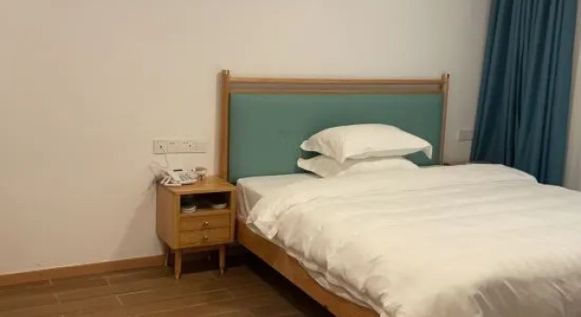 Люкс Anhui Jiaotong Huifeng Yuyun Taiping Lake Hotel