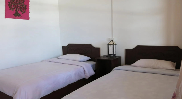 Jennida Guesthouse, Book Hotel Phonsavan Xieng Khouang