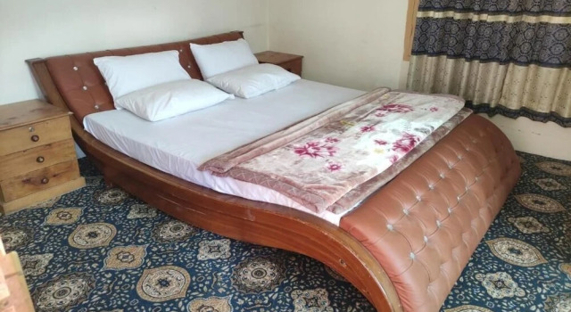 Laal Haveli, Забронировать Отель Отели Скарду с парковкой, Парковка