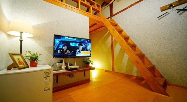 Jeonju Hanok Midam, Забронировать Отель Чонджу Чолла-Пукто, рядом с Корейский традиционный культурный центр