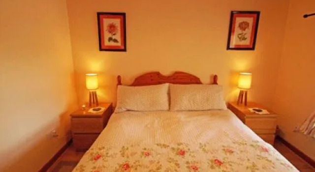 House Clydfan Zirl, Book Hotel Llanon Ceredigion