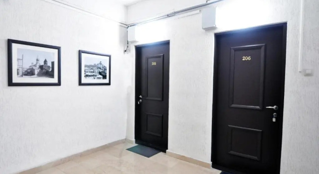 Serviced Apartment on Rustaveli Avenue 3, Забронировать Апартаменты/квартира Тбилиси Регион Тбилиси, рядом с Тбилисский театр оперы и балета