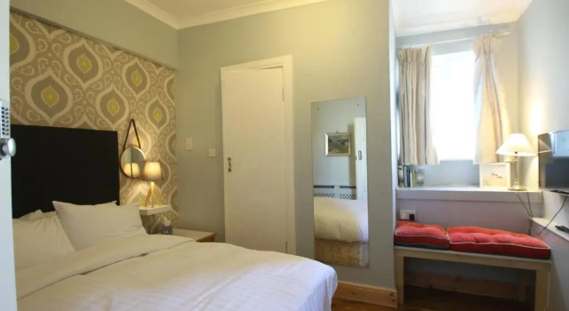 Номер Standard Errismore House