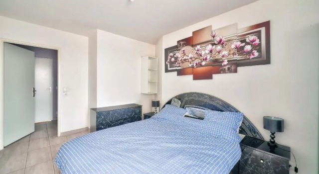 Nice 2 BDR in Rosny-sous-Bois