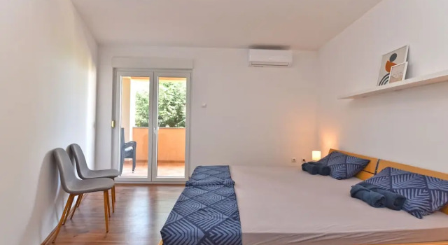 Апартаменты с 3 комнатами Apartmensts Arsen 928
