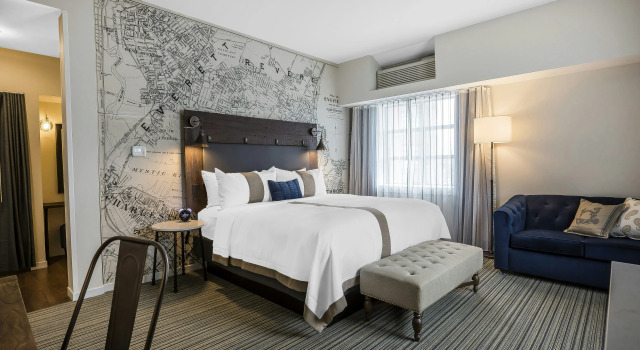 enVision Hotel Boston-Everett, Забронировать Отель Бостон , рядом с Apollinaire Theatre Company