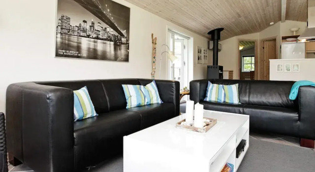 6 Person Holiday Home in Jerup