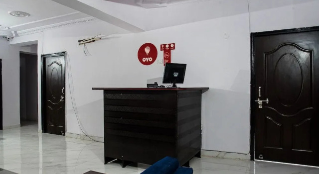 OYO 16360 Green Homes