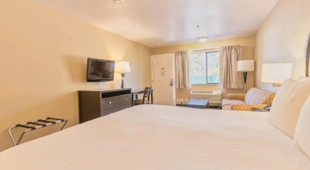 Номер Standard The Oakhurst Inn at Yosemite
