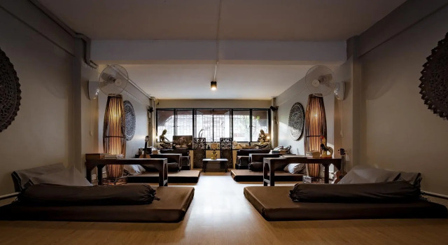 Кровать в общем номере (женский номер) Mind Day Hostel Khaosan