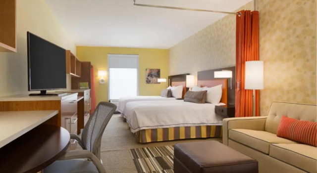 Четырёхместный люкс Home2 Suites By Hilton Gainesville