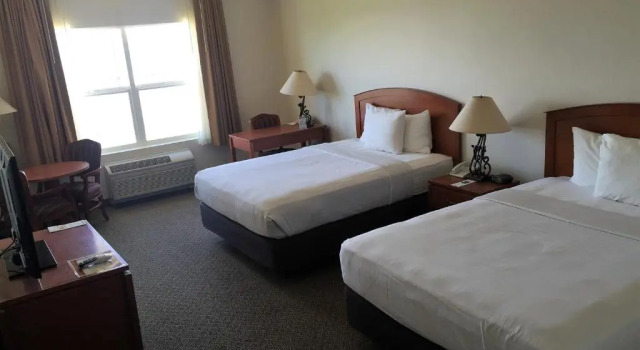 Четырёхместный номер Standard River Lodge and Cabins