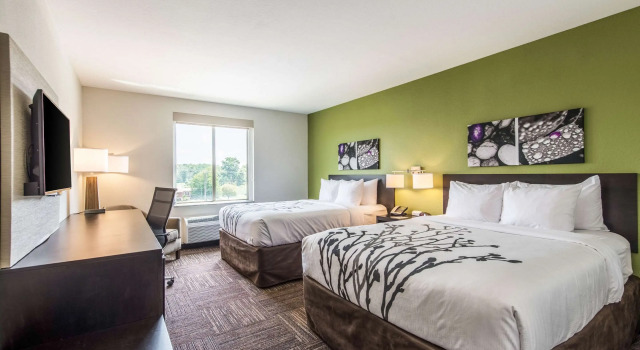 Четырёхместный номер Standard Sleep Inn & Suites Galion
