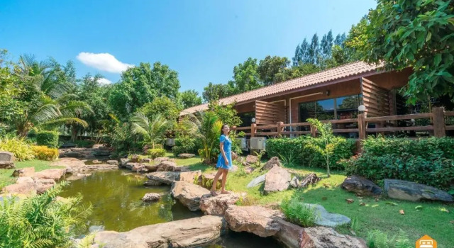 Вилла The Canal Garden Resort