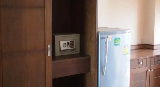 Номер Deluxe с балконом Navin Mansion 2