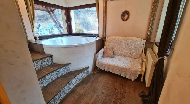 Двухместный номер Deluxe с балконом Pensiunea Vlahia Inn