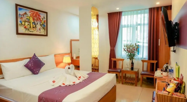 Двухместный номер Superior с балконом и с видом на город Aloha Hotel