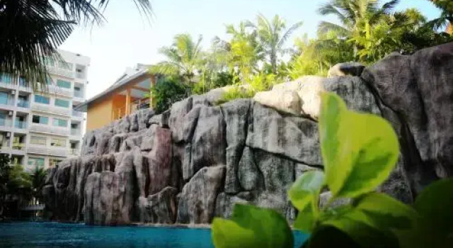 Pattaya Laguna 3 Maldives Tony