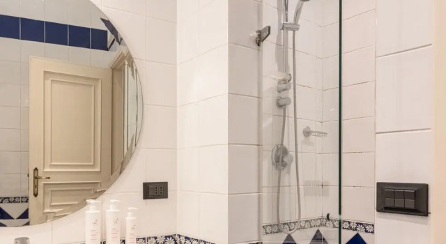 Апартаменты с 4 комнатами Maiorani Family Apartment nel Centro di Napoli