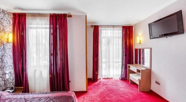 Shelter Hotel, Rezervovat Hotel Bukovel 