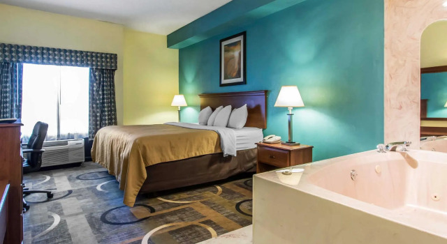 Люкс Quality Inn & Suites Memphis East
