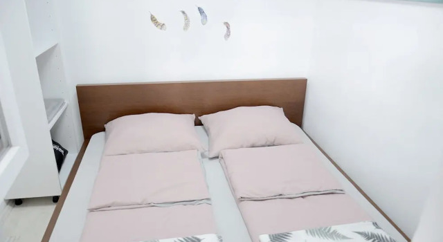 B Apartment