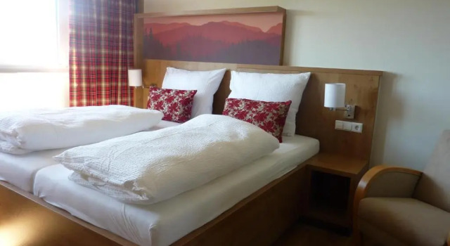 Апартаменты Landhotel Sonne Neuhäusle