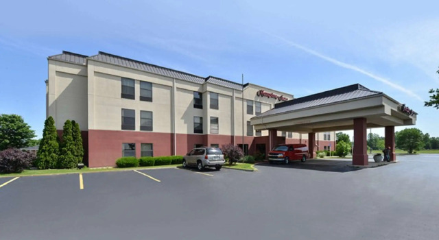 Hampton Inn Sturgis, Buchen Sie Hotel Sturgis Michigan